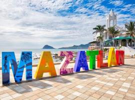 Casa Familiar Chocolate - Olímpica - 5 Min del Malecón，位于马萨特兰的酒店
