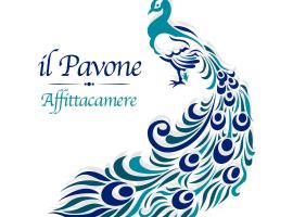 Il Pavone，位于塔兰托的酒店