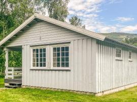 Lovely Home In Dovre With House A Panoramic View，位于Dovre的乡村别墅