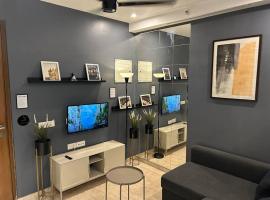 London Studio apartment @hiranandani thane，位于塞恩的酒店