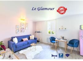 LE GLAMOUR *STUDIO *PARKING PRIVE* *WIFI*CALME*，位于卢尔德的公寓