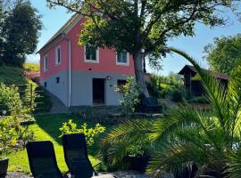 Ferienhaus Thonjoergl，位于Gnas的酒店