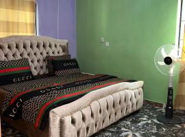 Kemet hotel and suites Ltd，位于阿布贾的酒店