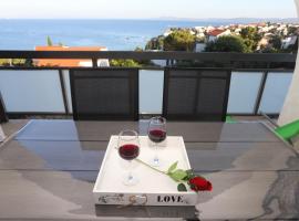 Apartment Relaxing sea view, Okrug Gornji，位于奥库格哥恩基的酒店