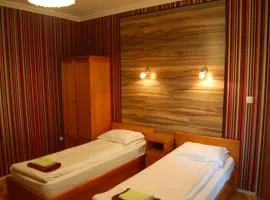 科尼亚兹波利斯酒店