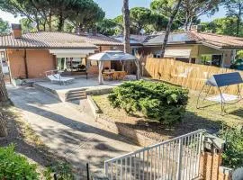 PINETA HOUSE LIGNANO [Free Parking-Beach-Garden]