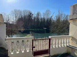 Les berges du canal, maison avec Jacuzzi