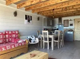 Chalet cosy rénové avec vue sur le lac