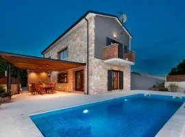 Villa Baraka by Villas Holiday