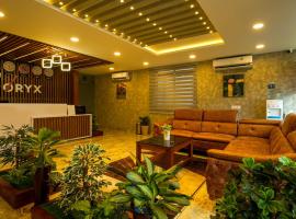 Oryx Home The Business Class Hotel，位于卡卡纳德的酒店