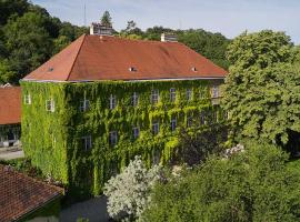 Schloss Hollenburg Aparte Apartments，位于多瑙河畔克雷姆斯的乡村别墅