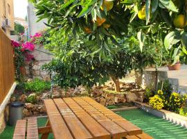 Maria's GuestHouse - Uphill View of Nazareth F，位于拿撒勒The Church of the Annunciation附近的酒店