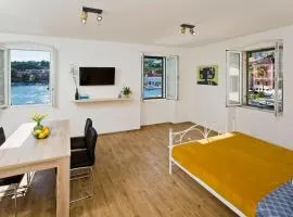 Hvar sea view apartment