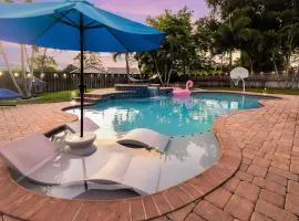 New Regal Manor Paradise Dreamy Heated Pool Spa