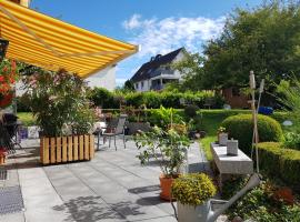 Hedasis Ferienwohnung mit Garten, 500 m vom Möhnesee - ruhig & modern，位于默讷塞的酒店
