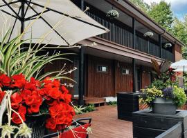 Hôtel du lac Lenore，位于圣阿黛拉的酒店