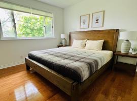 Letitia Heights !F Spacious and Stylish Private Bedroom with Shared Bathroom，位于巴里的民宿