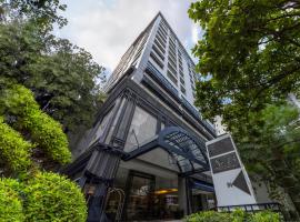 Cape House Langsuan Hotel，位于曼谷帕度万的酒店