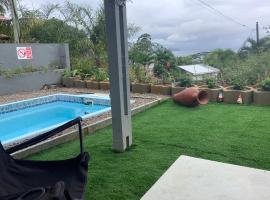 Eco Lodge Self-Catering 1-2，位于马埃岛的木屋