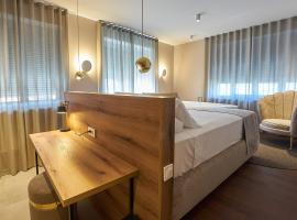 Dolcemente Garni Hotel Superior，位于伊佐拉的旅馆