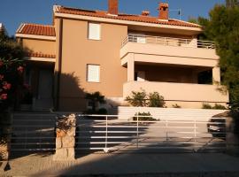 Apartmani Vrančić，位于曼德雷的酒店