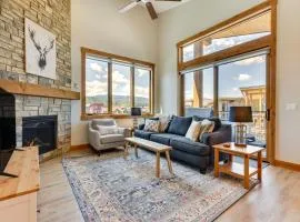 Mountain-View Fraser Condo w/ Balcony + Hot Tub!