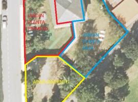 Casa con Jardín con 2 alojamientos, con jardines no compartidos y aparcamiento privado，位于诺哈的别墅