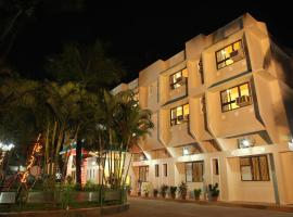 Hotel Ravikiran Alibaug，位于阿利鲍格的酒店