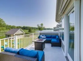 Jackson Lakefront Getaway w/ Balcony, Dock Access