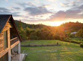 Shemoqmedi chalet，位于Zemo Makvanetʼi的酒店
