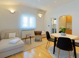 Apartments Sunliving，位于Vilanija的舒适型酒店