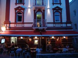 特劳伯酒店，位于滨湖采尔的酒店