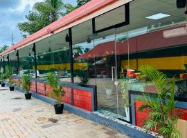 TCS Rooms Ezhilode Payyanur，位于Payyannūr的酒店