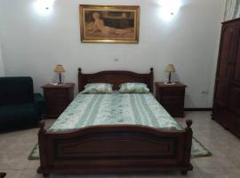 Cozy Room in Plateau，位于普拉亚的旅馆