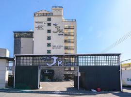 JK Hotel，位于釜山洛东江候鸟迁徙地附近的酒店