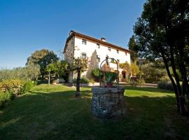 La Casa di Francesca tra le Colline di Lucca in Toscana，位于卢卡的海滩短租房