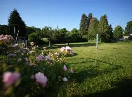 Ferienwohnung Mika mit Garten