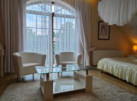 Hotel Viwaldi，位于Baruchowo的酒店
