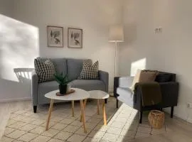 Country style apartment with balcony near fair