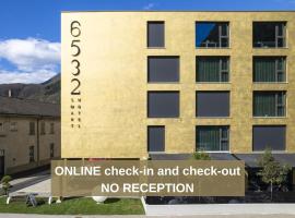 6532 Smart Hotel - Self check-in，位于Arbedo-Castione的酒店