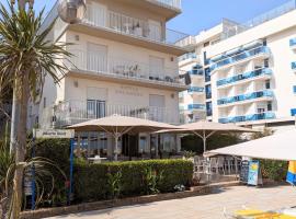 Hotel Solemare - Frontemare - 3 Stelle Superior，位于利多迪耶索罗的酒店