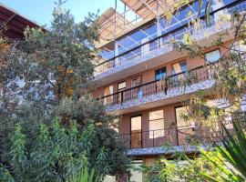 Vertigo Climbing Hostel，位于乌鲁班巴的酒店