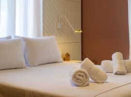 BlueBlood - The Rooms，位于卡拉马塔的酒店
