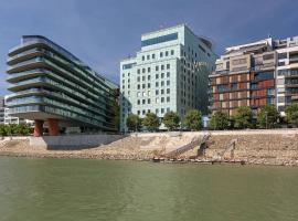 Grand Hotel River Park, a Luxury Collection Hotel, Bratislava，位于布拉迪斯拉发的酒店