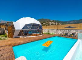 Kalkan Dome Suites & Deluxe Hotel，位于卡斯的酒店