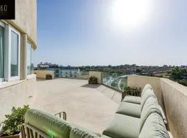 Luxury beautiful penthouse with amazing views & AC by 360 Estates