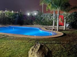 Villa avec piscine et jardin privés，位于卡萨布兰卡的酒店