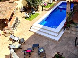 La Casa del Marqués，位于Logrosán的酒店