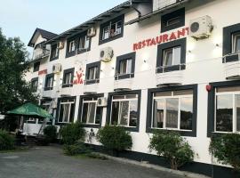 Hotel Mya，位于比斯特里察的酒店