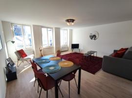 Cosy appartement 1 chambre au coeur du bourg，位于弗里堡的酒店